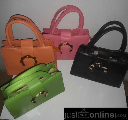 SaleBox Leather Shoulder Bag Adjustable Ladies Handbags at Rs 360/piece in  New Delhi