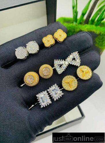 Silver Cubic Zirconia Stud Earrings For Sale at Tradefair Market