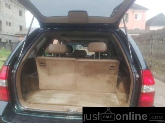 Acura MDX 05 neatly used for sale at apapa lagos