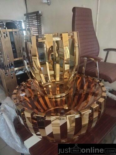 Royal center table and side stools for sell at ojo alaba