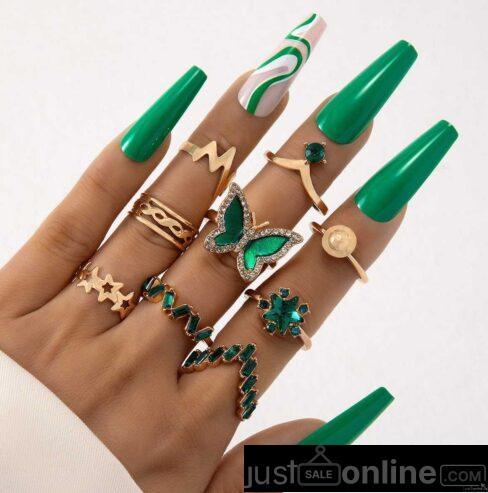 Fancy knuckle rings set for sale at tradefair market