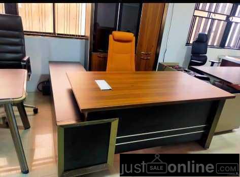 Office table for sale at ojo alaba