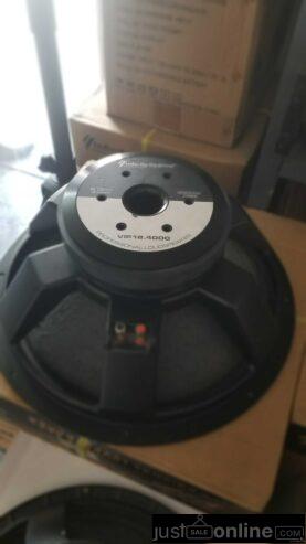 Professional naked speaker available for sale in Alaba