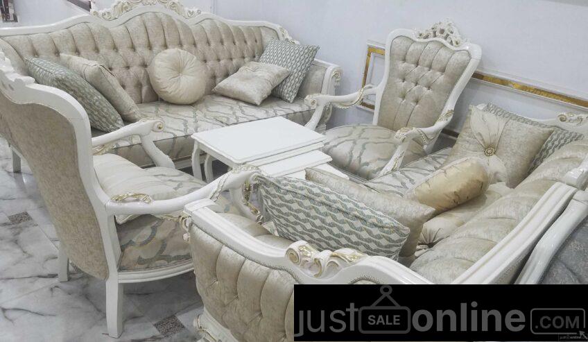 single simple seat for sale at ojo Alaba international marke