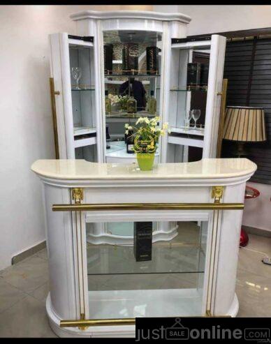 Royal dining table for sale at Ojo Alaba