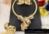 Luxury costume jewelry set for sale at tradefair market