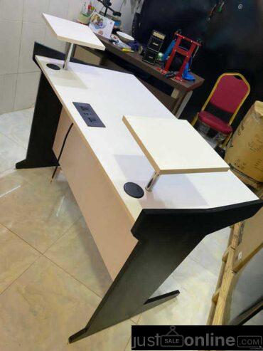 Studio Setup Monitor & Table Stand Available For Sale in Alaba Market