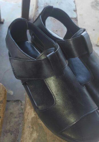 Leather shoes and slippers for sale in ikorodu