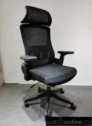 Executive office chair for sale at ojo alaba