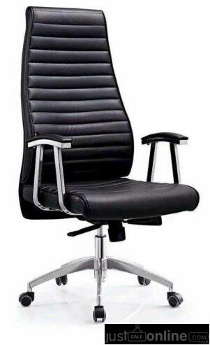 B430 Office chair for sale at Ojo Alaba Market