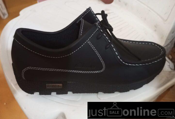 Clarks Italian made for sale in trade fair market