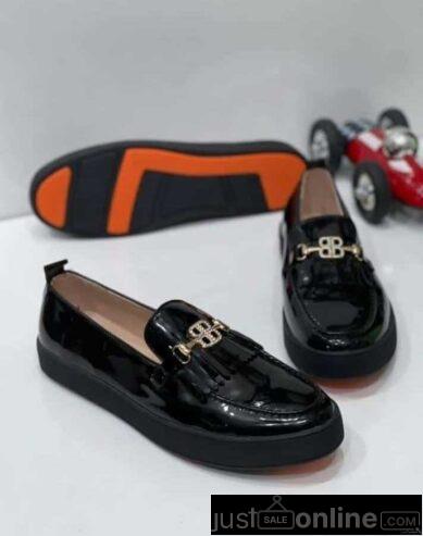 Gucci men wears for sale in trade fair market