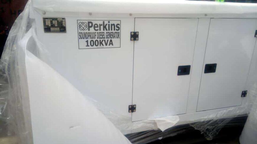 PERKINS SOUND-PROOF DIESEL GENERATOR