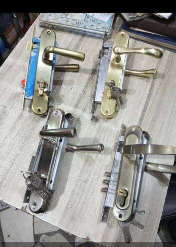 Split handle key for sale at trade fair market