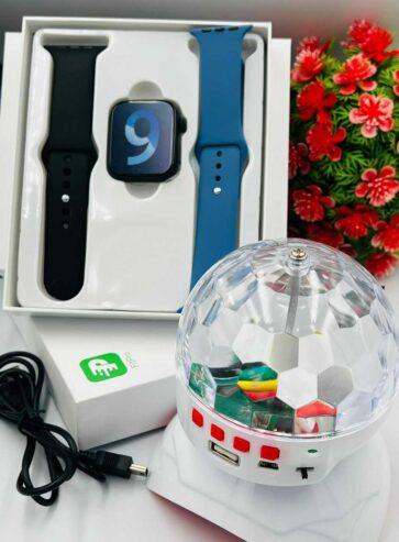 Smart watch for sale at tradefair market