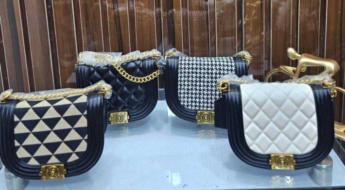 Ladies wholesale handbags available for good quality