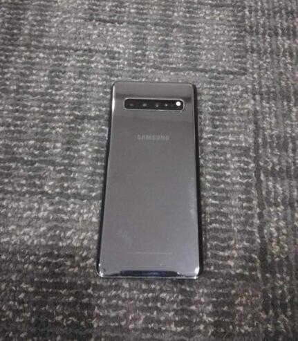 Used Samsung galaxy s10 plus 128gb