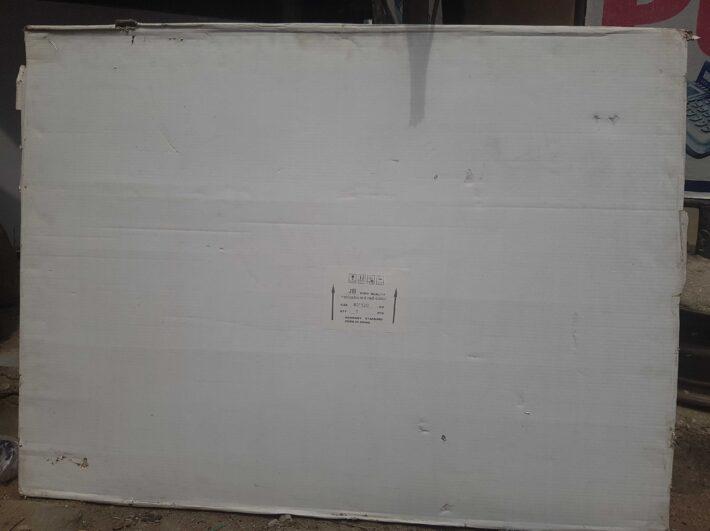 Foreign white marker board for sale at iyana iba ojo