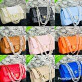 Ladies wholesale handbags available for good quality