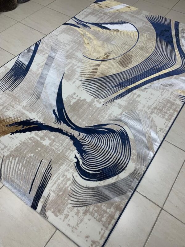 Center rug for sale at ojo Alaba