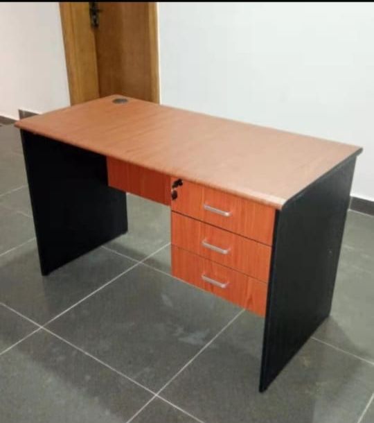 High quality office tables