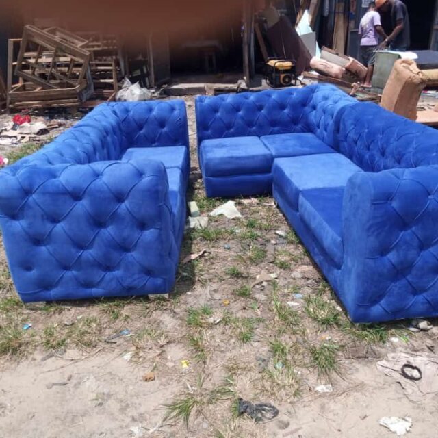 sofa sets (7 seaters)