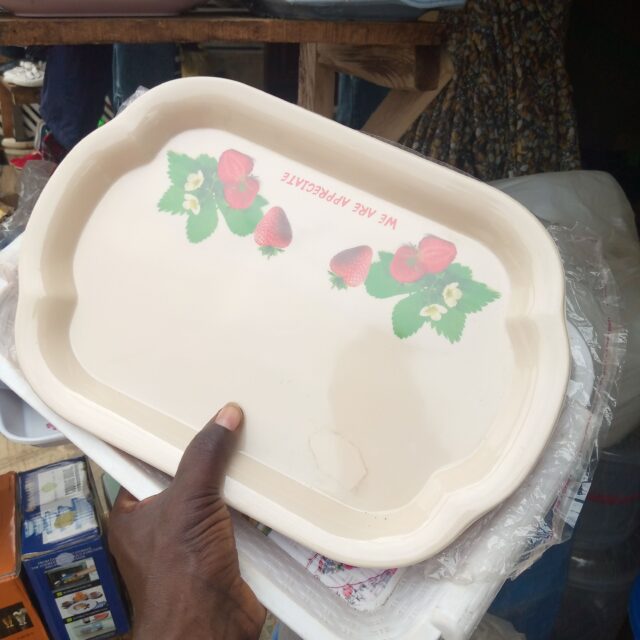 Quality kitchen things such as plate, cup, atc is sale at ikorodu