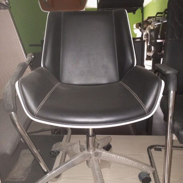 Quality Office Chairs For Sale In Ojo -Alaba