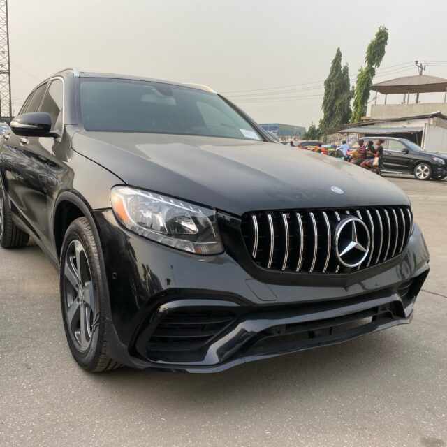 Foreign Used 2017 Mercedes Benz glc300 – Apapa