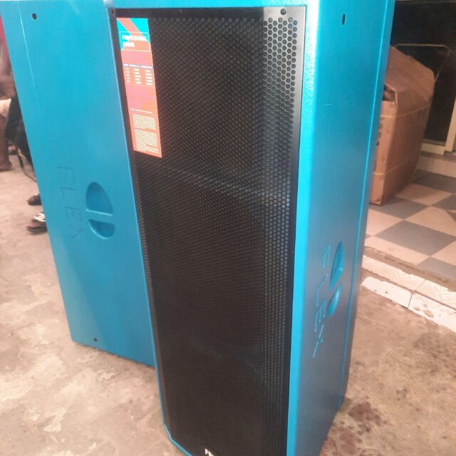 Flex full range speaker