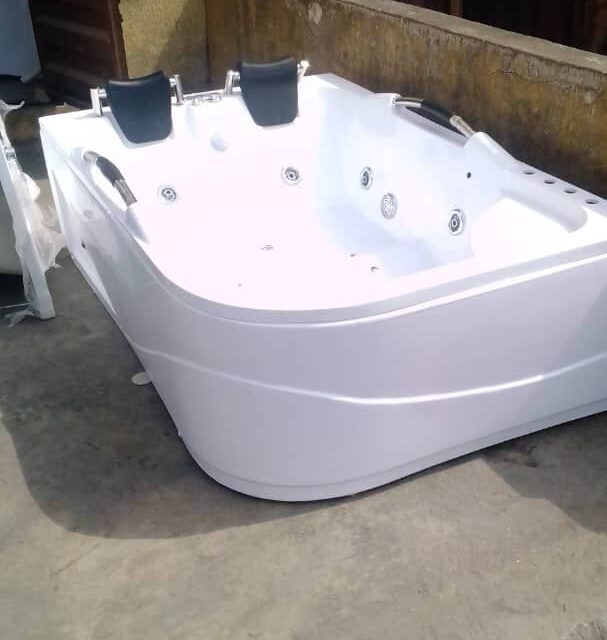 High Quality Jacuzzi Sale In Ikorodu