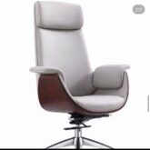 Executive office chairs Sale In Ojo