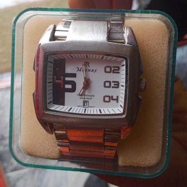 Quality rist watch for sale