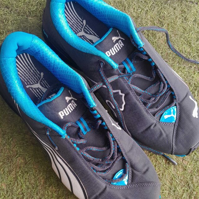 Puma. Size 40.5