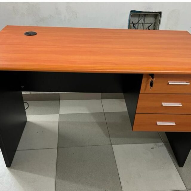 High quality office tables