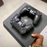 Playstation 4 and 5 Pro In Ojo