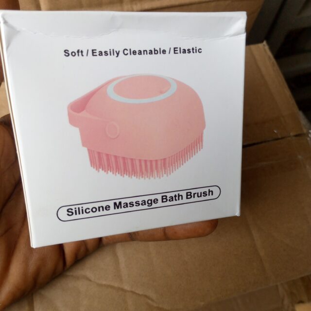 Silicone face sponge for sale at trade fair