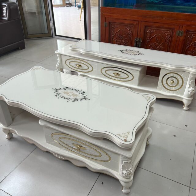 Tv Stand And Center Table In Ojo Alaba For Sale