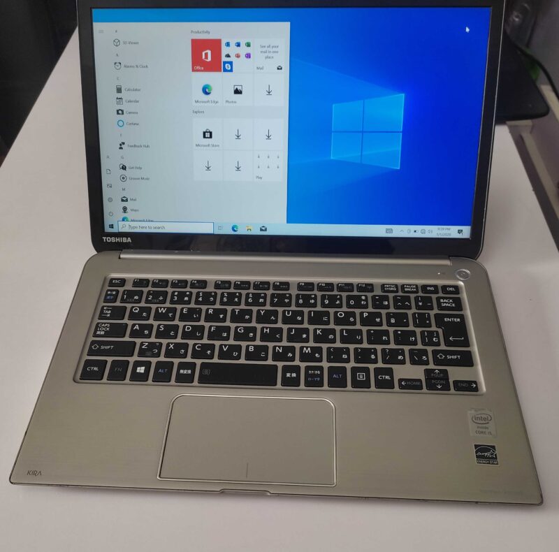 Toshiba Core i5 with keyboard light