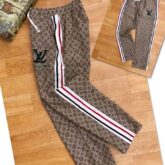 Joggers for unisex for sale in balogun market