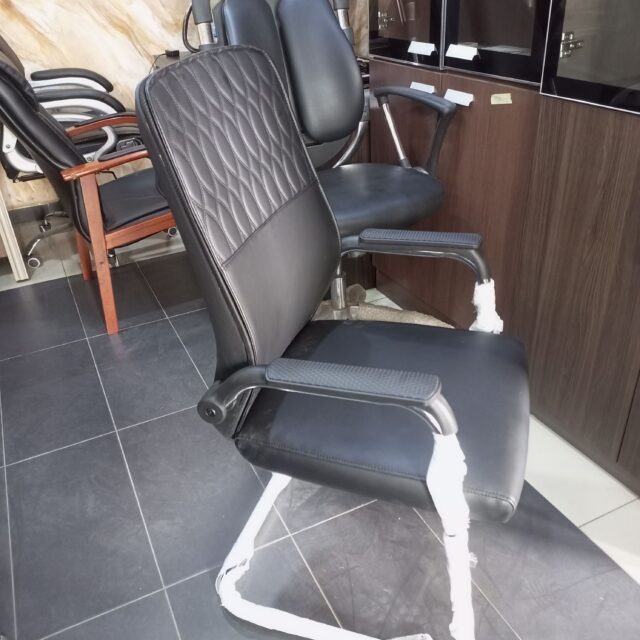 Quality Office Chairs For Sale In Ojo -Alaba