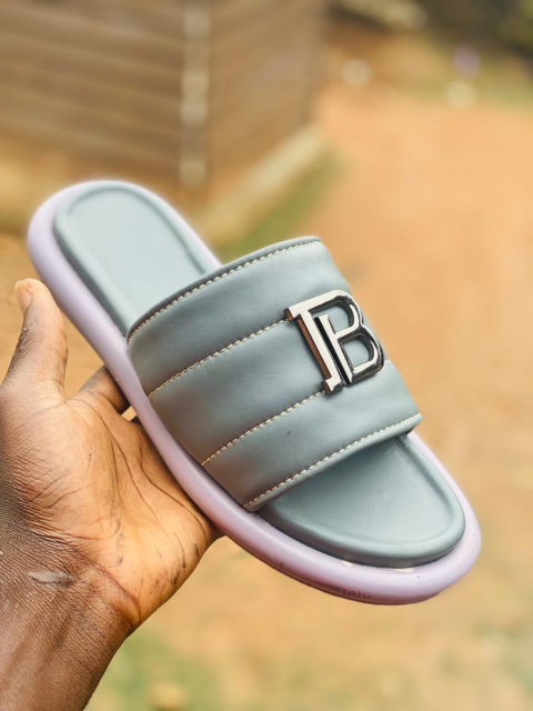 Handmade leather palm slippers for sale ikorodu