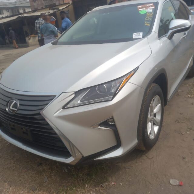 Toyota Lexus Rx 350 for sale at apapa lagos