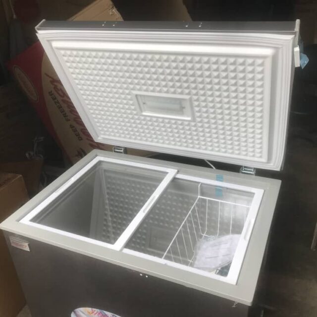 Hoomex Chest Deep Freezer for sale at ojo Alaba