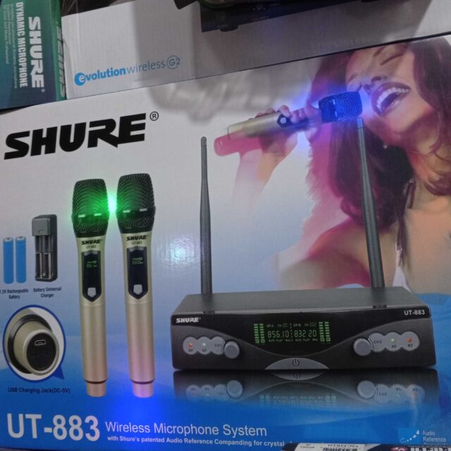 Shure Wireless Microphone in Ojo