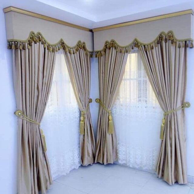 Curtain Designs,Bedsheets,Pillows,Duvets and window blinds