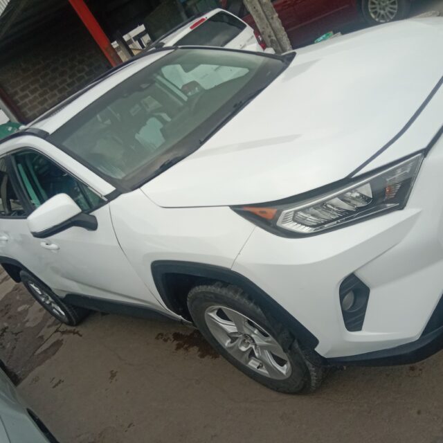 TOYOTA RAV4 2020 MODEL FOR SALE IN APAPA