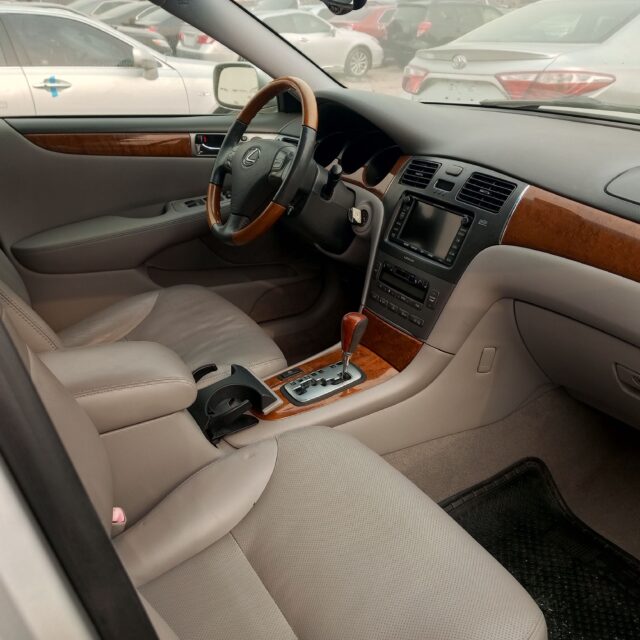 LEXUS ES330 2006 MODEL For Sale In Apapa