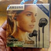 All kinds of earphones is available at affordable prices at igbog