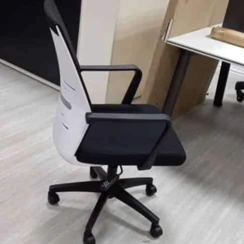 Quality Office Chairs In Ojo Alaba